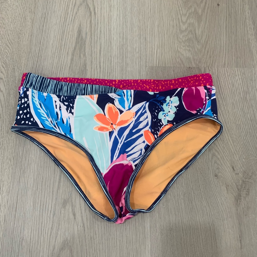 Athleta Girl Paradise Splash Bikini Bottom XXL/16 top is being sold separately